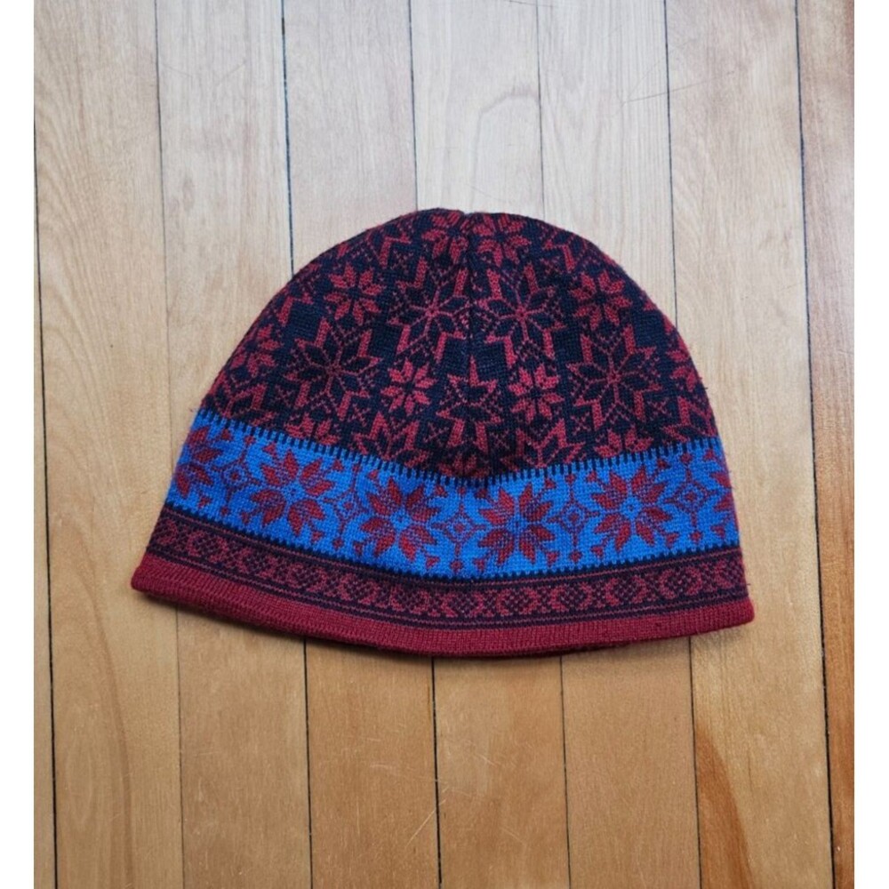 L.L. Bean Fair Isle Fleece-Lined Beanie Red, Blue, Black - Kids size Large